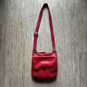 Fossil Red Leather Zip Top Flap Pocket Medium Crossbody Purse Bag 10.5x11.5x1”